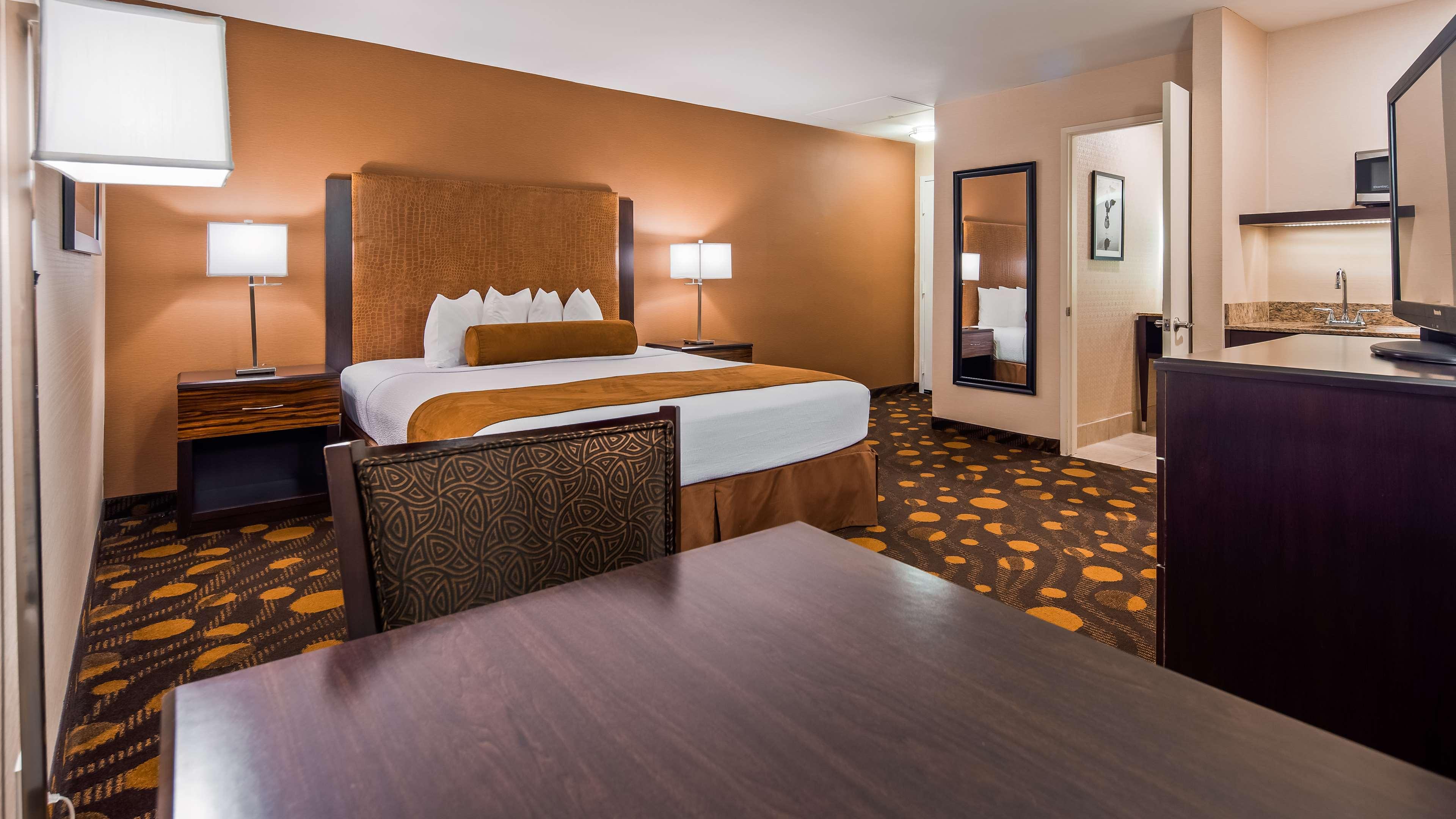 Best Western Plus Suites Hotel Coronado Island Exteriör bild