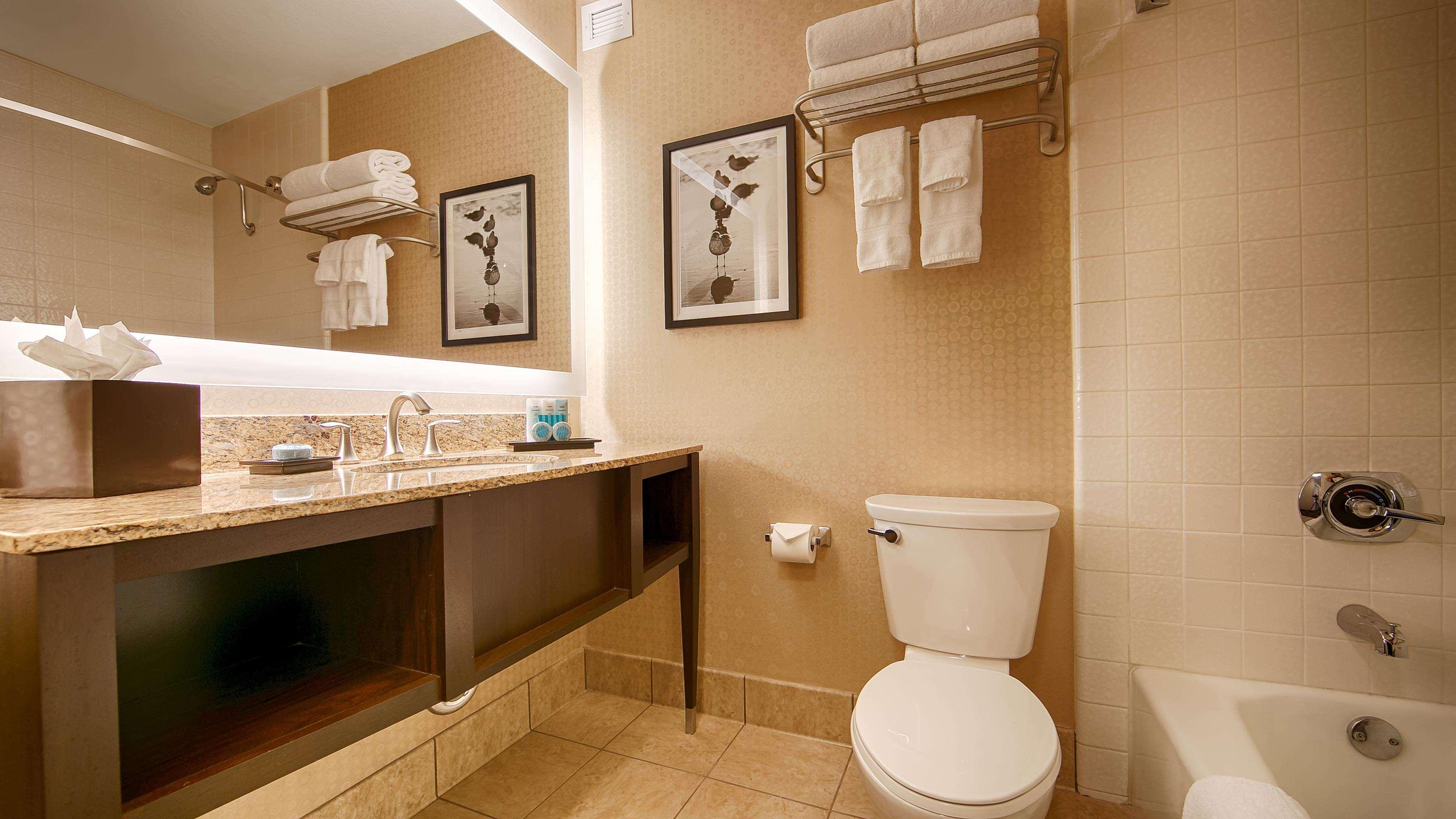 Best Western Plus Suites Hotel Coronado Island Exteriör bild