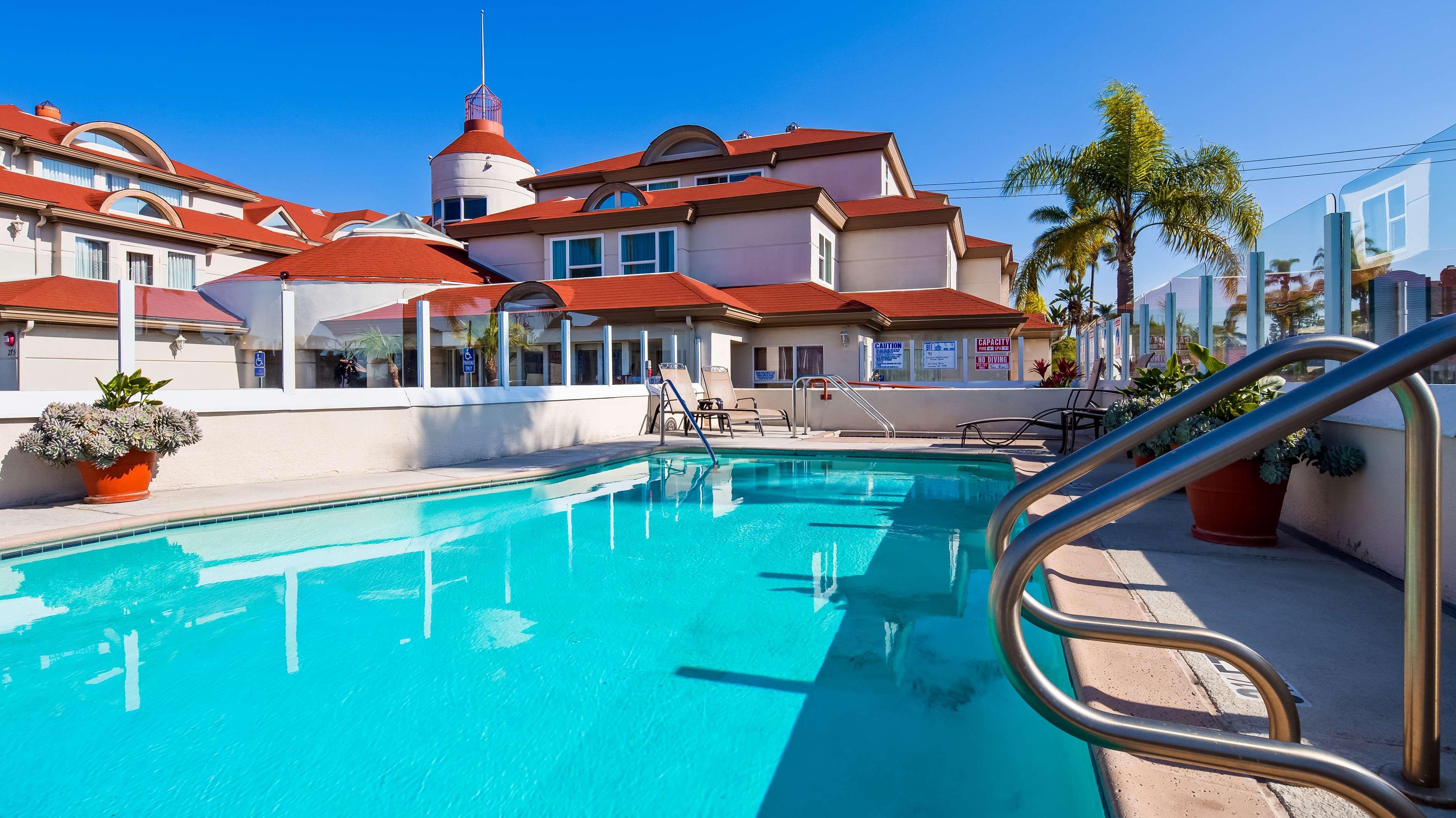 Best Western Plus Suites Hotel Coronado Island Exteriör bild