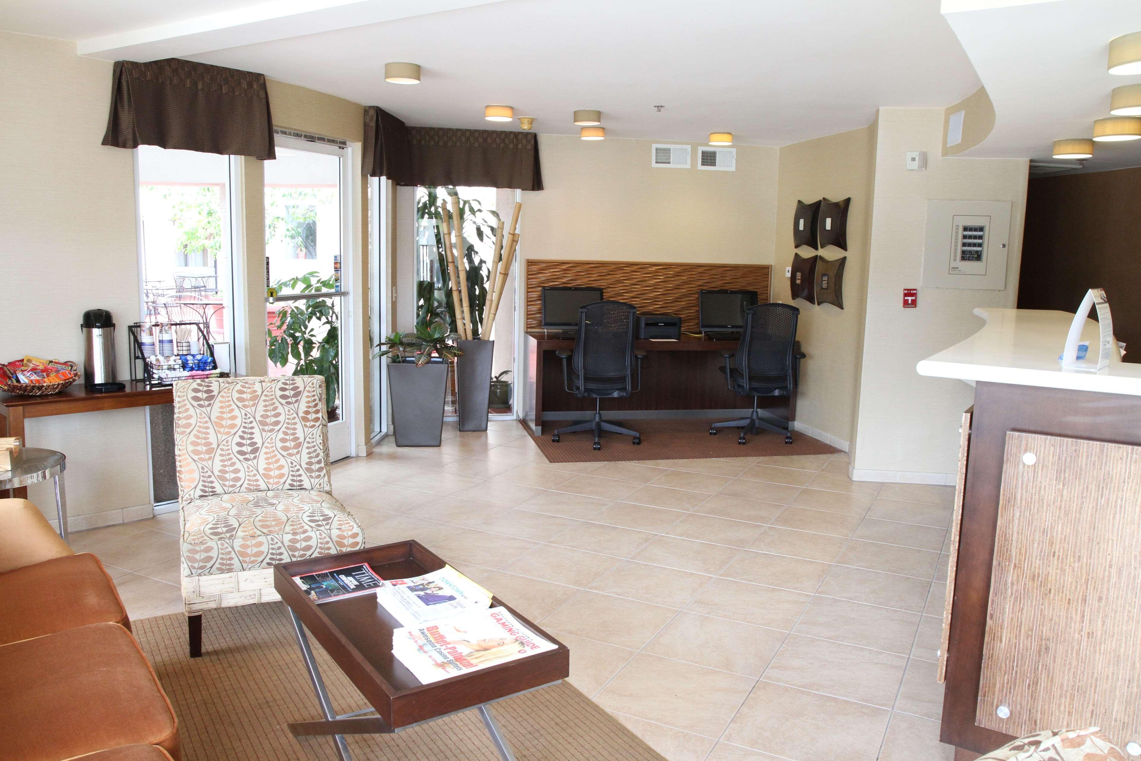 Best Western Plus Suites Hotel Coronado Island Exteriör bild