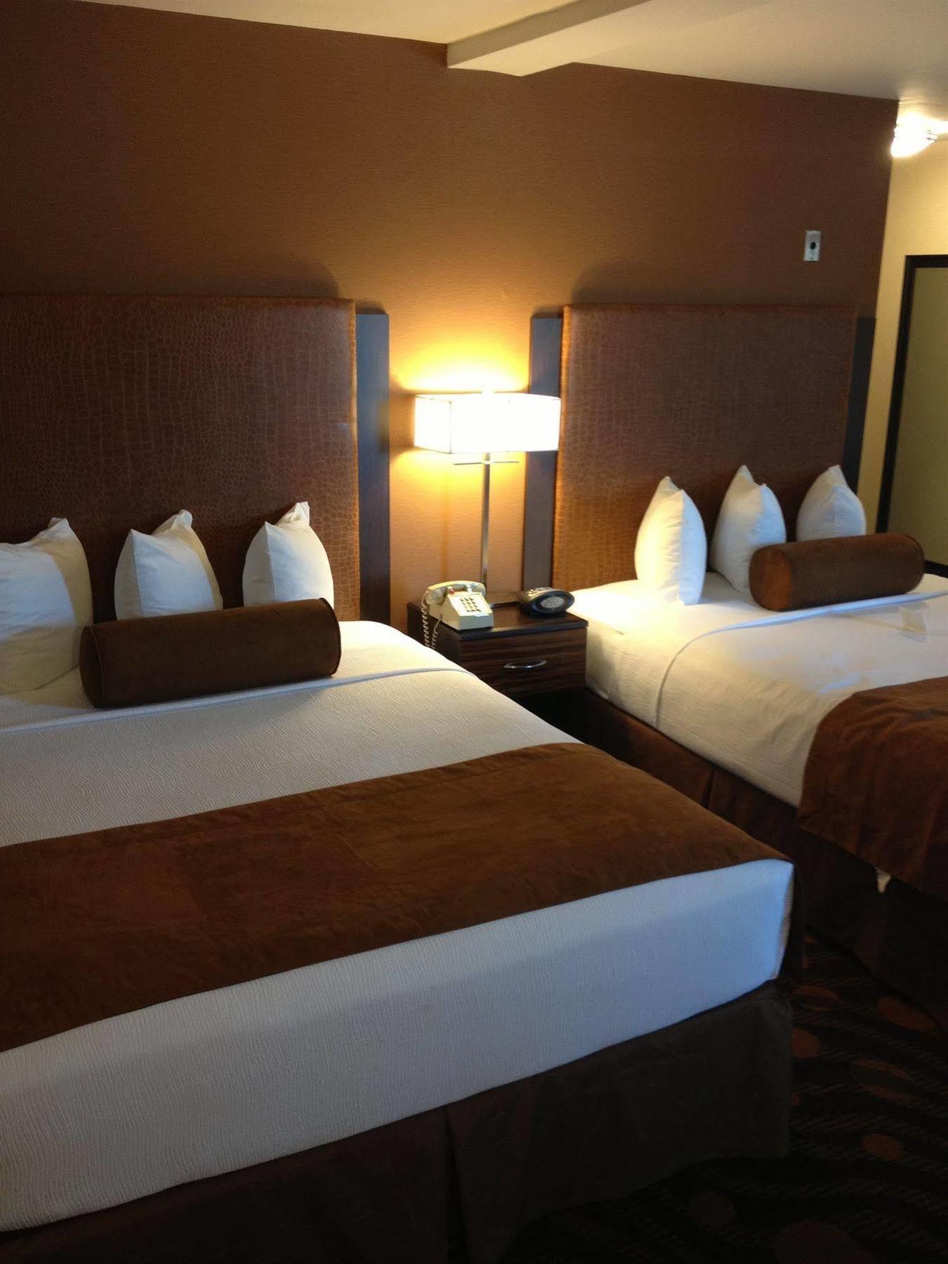 Best Western Plus Suites Hotel Coronado Island Exteriör bild
