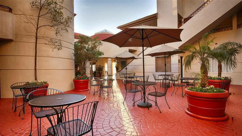 Best Western Plus Suites Hotel Coronado Island Exteriör bild